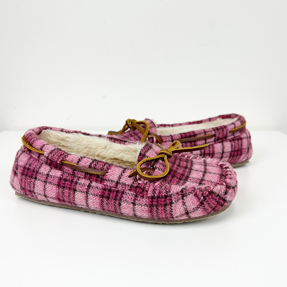 MINNETONKA | CASSIE Girls Pink Slipper Moccasins size 2‎